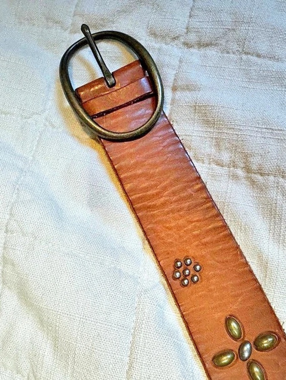 Embellished Leather Belt in Brown